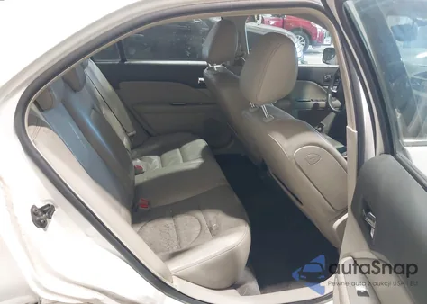 2010 Ford Fusion Hybrid from USA, damaged, VIN 3FADP0L30AR152547